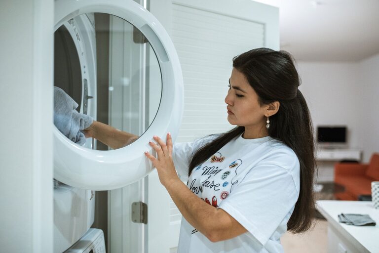 Tips for Caring for Your Clothes Longer: Simple Steps to Extend Wear